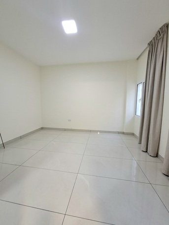 Hoora, Apartments/Houses, BHD 150/month,  Studio,  Brand New Semi Furnished Studio With Ewa In Hoora,Lift,Neat&Clean Flat@ 35547951