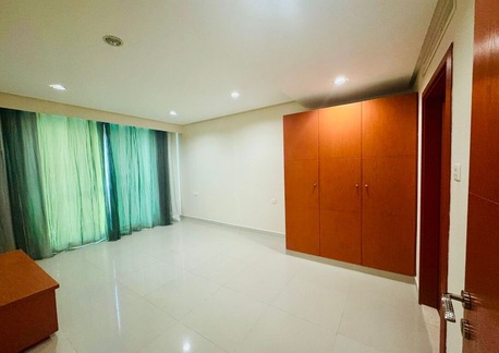 Zinj, Apartments/Houses, BHD 350/month,  2 BR,  2 BHK  Semi Furnished Apartment For Rent