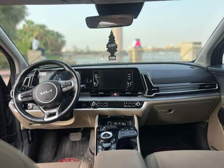 Cairo, Automotive, إيجار كيا سبورتاج بالسائق الخبير لضمان جو