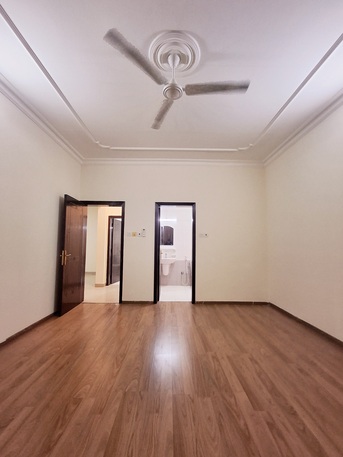 Umm Al Hassam, Apartments/Houses, BHD 350/month,  3 BR,  Spacious Semi Furnished 3 BHK Balcony Flat With Ewa, Parking,WiFi.@350/BD In Um Al Assam