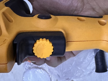 Al Shemaysi, Electronics, SAR 150,  Polisher - ملمع