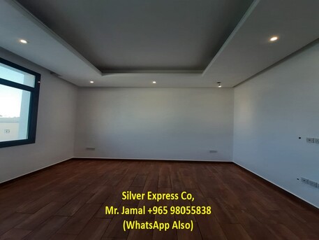 Mubarak Al-Kabeer, Apartments/Houses, KWD 450/month,  3 BR,  100 Sq. Meter,  Beautiful & Spacious 3 Bedroom Villa Flat In Abu Fatira.