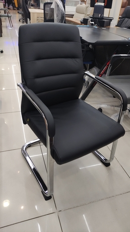 Manama, Furniture, BHD 59,  Luxury Lather Office Chair