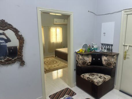 Al Malaz, Rooms Available, SAR 22500/year,  Furnished,  20 Sq. Meter,  Big Spacious Furnished Room With AC And Furniture - For Rent &ndash; Gated Villa (Ground Floor))