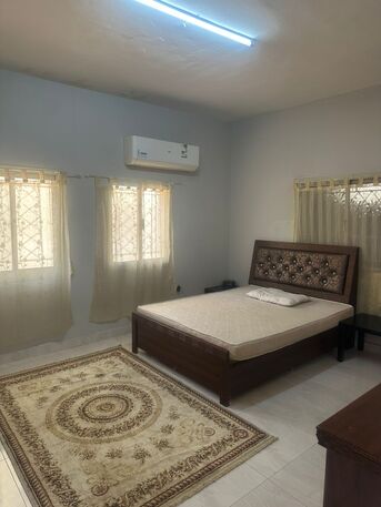 Al Malaz, Rooms Available, SAR 22500/year,  Furnished,  20 Sq. Meter,  Big Spacious Furnished Room With AC And Furniture - For Rent &ndash; Gated Villa (Ground Floor))