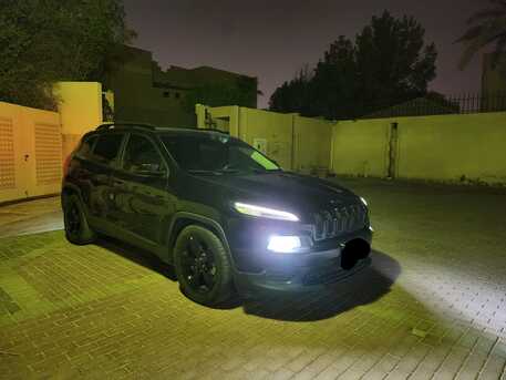 Al Murabba, Vehicles, Cars & Trucks , SAR 31000,  Jeep Cherokee Sports,  2016,  Automatic,  195 KM,    Powerful, Reliable SUV In Excellent Condition