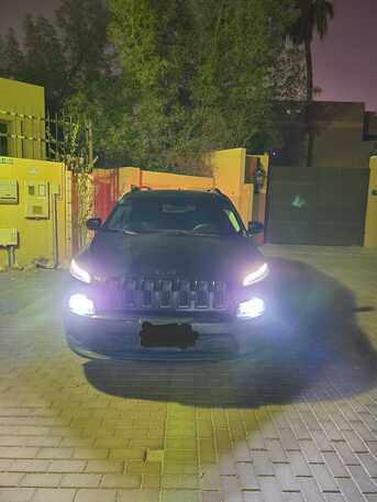 Al Murabba, Vehicles, Cars & Trucks , SAR 31000,  Jeep Cherokee Sports,  2016,  Automatic,  195 KM,    Powerful, Reliable SUV In Excellent Condition
