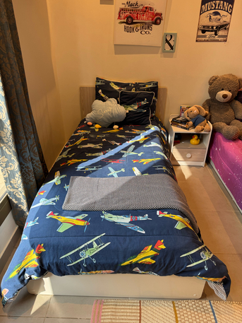 Jeddah, Furniture, SAR 900,  2 Single Bed With Mattress,2 Side Tables And Dressing Table