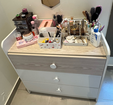 Jeddah, Furniture, SAR 900,  2 Single Bed With Mattress,2 Side Tables And Dressing Table