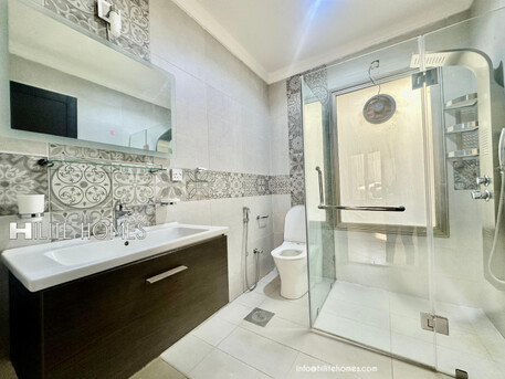 Kuwait City, Apartments/Houses, KWD 1600/month,  5 BR,  Elegant 5-Bedroom Duplex With Basement In Hateen