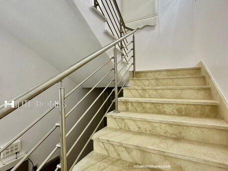 Kuwait City, Villas, KWD 2100,  500 SQM Fully Newly Renovated Villa In Salwa