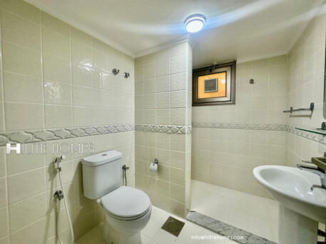 Kuwait City, Villas, KWD 2100,  500 SQM Fully Newly Renovated Villa In Salwa