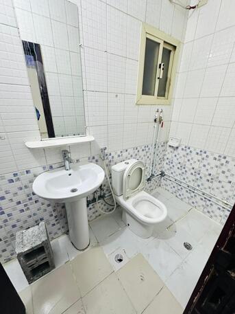 Gudaibiya, Apartments/Houses, BHD 145/month,  1 BR,  Flat For Rent In Gudaibiya With EWA , Unlimited Nearby Awal Nesto