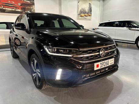 Amwaj Islands, Vehicles, Cars & Trucks , BHD 9600,  Volkswagen T-Roc R-Line,  2023,  Automatic,  8100 KM,  VW T-ROC R-Line  1.4L TC  ( Only) Under Warranty Service Package Bahrain