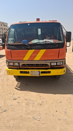 Jeddah, Delivery, Towing Service In Jeddah سحب سيارات في جده