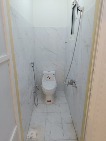 Al Khalidiyah, Apartments/Houses, SAR 11000/year,  1 BR,  Excective Bachelor Studio Apartments Available