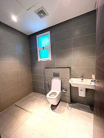 Al Seef, Offices, BHD 400,  125 Sq. Meter,  Office Space For RENT In Seef (125 Sqm) Near Sea Area &ndash; Rent BD.400/-