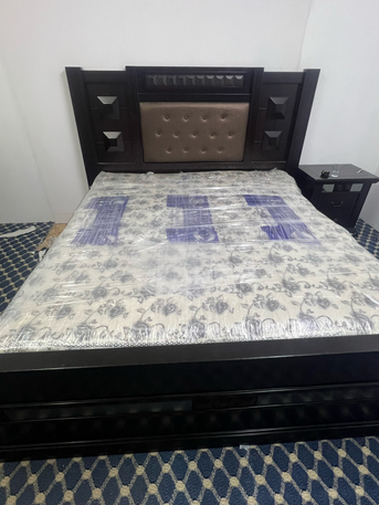 Riyadh, Furniture, SAR 350,  Bed With Side Table