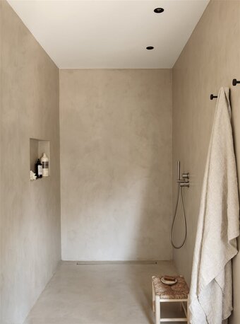 Manama, Construction, Microcement Floor & Wall Finishes Works (Saloon, Coffee Shops, Offices, Villas )