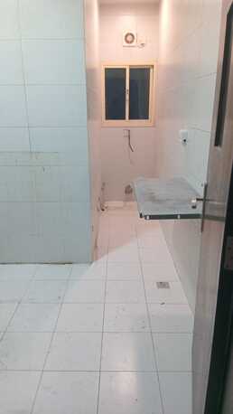 Salmaniya, Apartments/Houses, BHD 300/month,  3 BR,  Semi Furnished 3 Bedroom Specious Flat For Rent In Salmaniya ( Including Electricity)