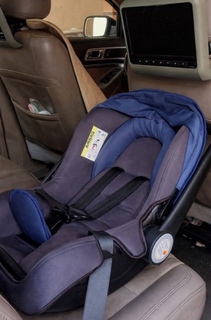 Jeddah, Baby & Kid Stuff, SAR 400,  Juniors Stroller, Juniors Car Seat, Activity Table