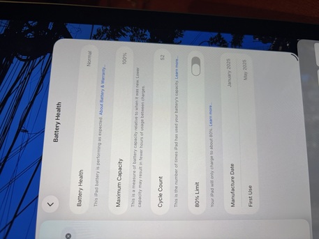 Riyadh, Computers, SAR 2500,  Almost NEW IPad AIR M3 With Cellular  128 GB