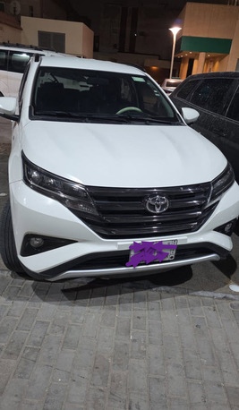 Olaya, Vehicle Lease Transfer, SAR 2425,  Toyota Rush 7 Seat White New Car Available On Monthly Rent