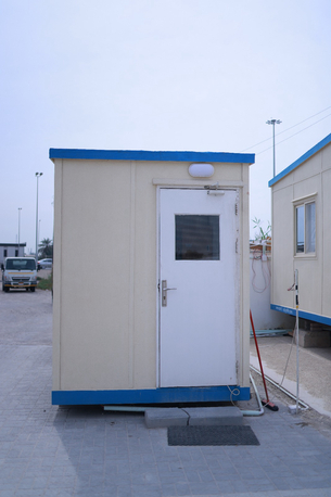Manama, Heavy Equipment, BHD 1,  Porta Cabins For Site Offices, Farmhouses, And Personal Residences. Available In All Sizes