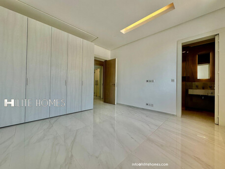 Kuwait City, Apartments/Houses, KWD 1000/month,  3 BR,  Modern Style Three Master Bedroom Floor In Rawda