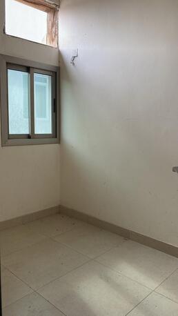 Busaiteen, Apartments/Houses, 2 BR,  Flat For Rent | Busaiteen Near Al Hasan Mosque (Unlimited Ewa )