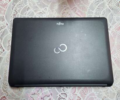 Dammam, Computers, SAR 899,  Fujitsu I5 Laptop In Very Good Condition For Sale