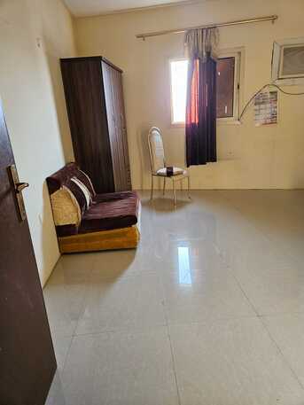 Al Rajhi, Sublets, SAR 1400/month,  Studio,  1400 PM Furnished Room With Separate Bathroom For Executive Bachelor
