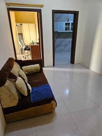Al Rajhi, Sublets, SAR 1400/month,  Studio,  1400 PM Furnished Room With Separate Bathroom For Executive Bachelor
