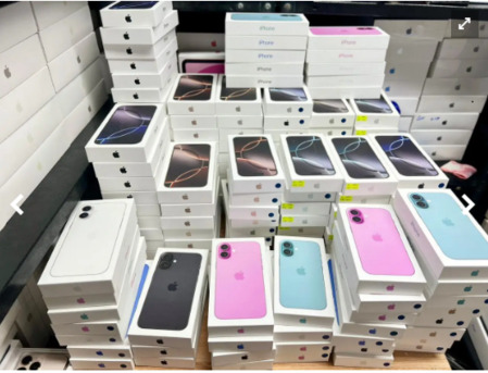London, Mobile Phones, GBP 300,  IPhone 16 Pro Max, IPhone 16 Pro, IPhone 16, IPhone 15, IPhone 17, IPhone 17 Pro, Sony PS5