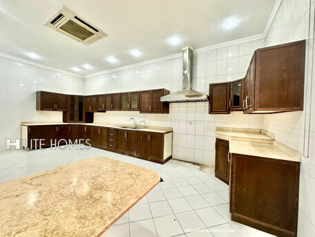 Kuwait City, Villas, KWD 2900,  Villa For Rent In Salwa, Kuwait