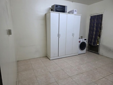 Al Malaz, Rooms for Rent, SAR 1200/month,  Furnished,  Offering A Room For Signle Bachelor