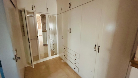 Mahooz, Villas, BHD 750,  SPACIOUS SEMI FURNISHED DOUBLE STORY  VILLA FOR RENT IN MAHOOZ: SUBEER;38185065