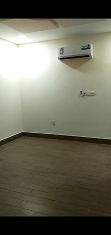 Tubli, Apartments/Houses, BHD 200/month,  1 BR,  90 Sq. Meter,  1 Bhk Semi Furnished Flat Available In Tubli Call Aleena
