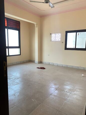 Busaiteen, Apartments/Houses, BHD 200/month,  2 BR,  Flat For Rent In Busaiteen (Near King Hamad Hospital)