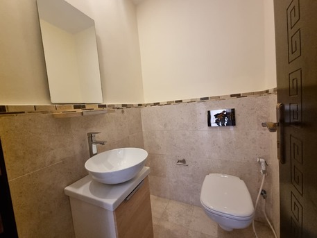 Abdoun, Apartments/Houses, JOD 18000/year,  3 BR,  200 Sq. Meter,  Semi Furnished Apartment For Rent In Abdoun