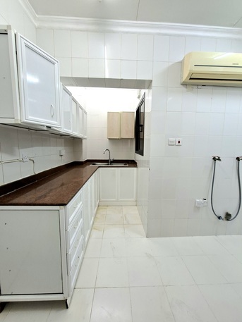 Gudaibiya, Apartments/Houses, BHD 200/month,  2 BR,  Semi Furnished 2BHK Without Ewa In Gudaibiya,Parking,Neat & Clean,all Exclusive @ 35547951