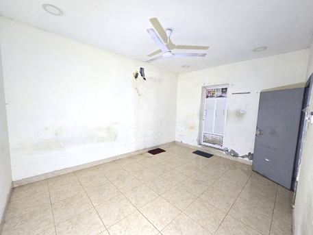 Salmaniya, Apartments/Houses, BHD 180/month,  4 BR,  160 Sq. Meter,  4BHK Apartment 3 Bathroom