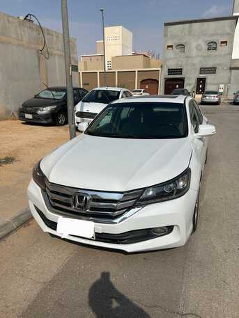 Al Iskan, Vehicles, Cars & Trucks , SAR 35000,  2016,  2016,  Automatic,  282000 KM,  Honda Accord ,