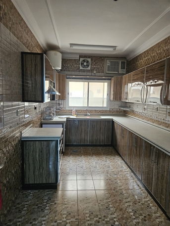 Yanbu, Apartments, Flats, Houses & Villas, SAR 30000/year,  3 BR,  Flat For Rent. First Floor, 3 Bed Rooms. 5 A/C Installed. Yanbu Indstrial City. Jabryah-6