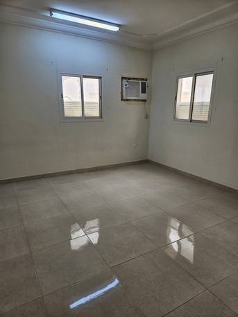 Yanbu, Apartments, Flats, Houses & Villas, SAR 30000/year,  3 BR,  Flat For Rent. First Floor, 3 Bed Rooms. 5 A/C Installed. Yanbu Indstrial City. Jabryah-6