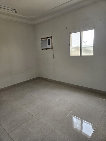 Yanbu, Apartments, Flats, Houses & Villas, SAR 30000/year,  3 BR,  Flat For Rent. First Floor, 3 Bed Rooms. 5 A/C Installed. Yanbu Indstrial City. Jabryah-6