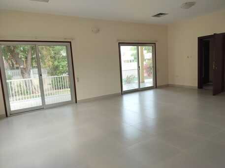 Janabiya, Villas, BHD 650,  Semi Furnished Compound Garden 3 Bhk Villa Exclusive In Janibiya On The Road