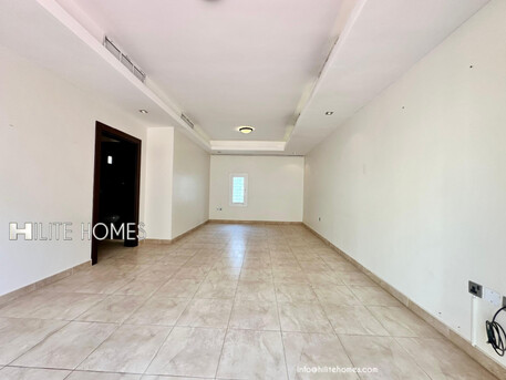 Kuwait City, Villas, KWD 600,  Stylish 3 Bedroom Villa Floor With Private Yard In Mangaf