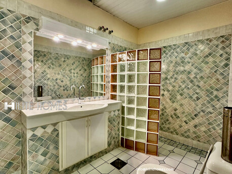 Kuwait City, Villas, KWD 2200,  Spacious 7-Bedroom Villa For Rent In Adan