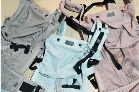 Singapore, Childcare Job Seekers, Baby Carrier